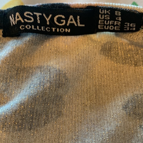 Bell Sleeve top - Picture 2 of 3